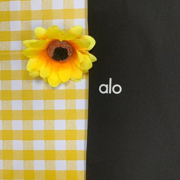 ALO Yoga Black Pants Brand New (Regular)🧍🏻‍♀️💓 - Picture 7 of 8